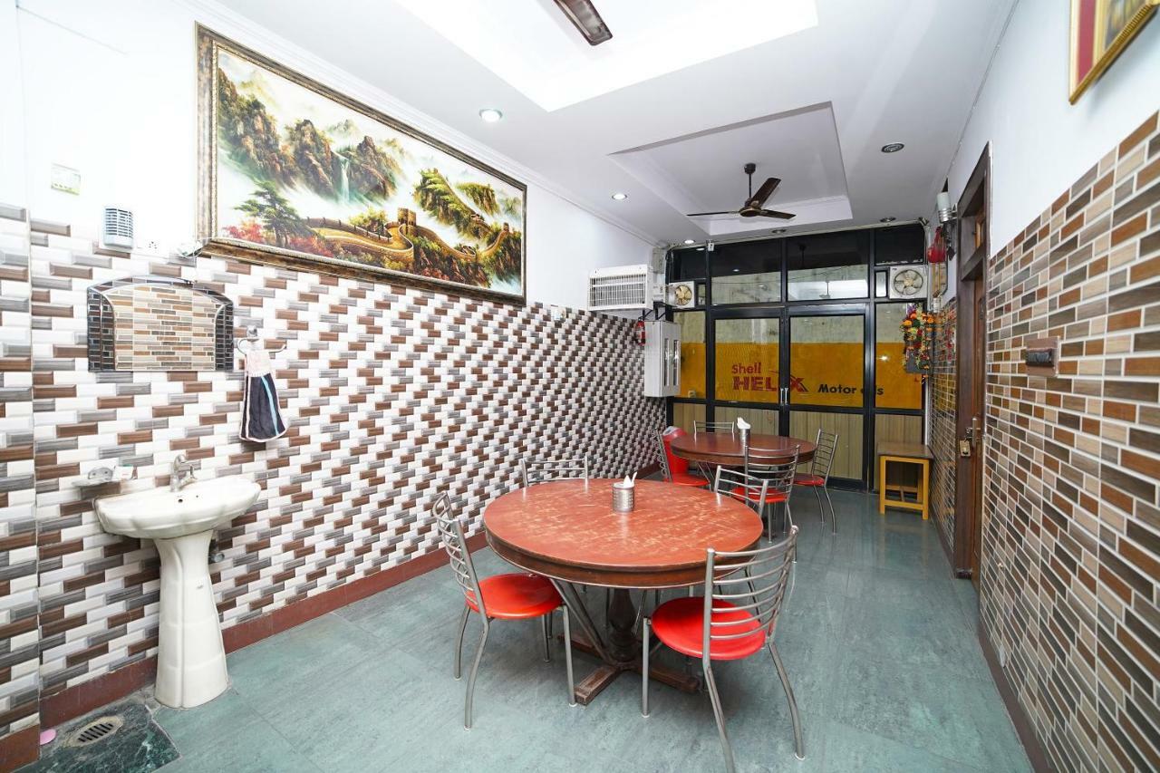 Oyo 39543 Hotel Kk Pantnagar Bagian luar foto