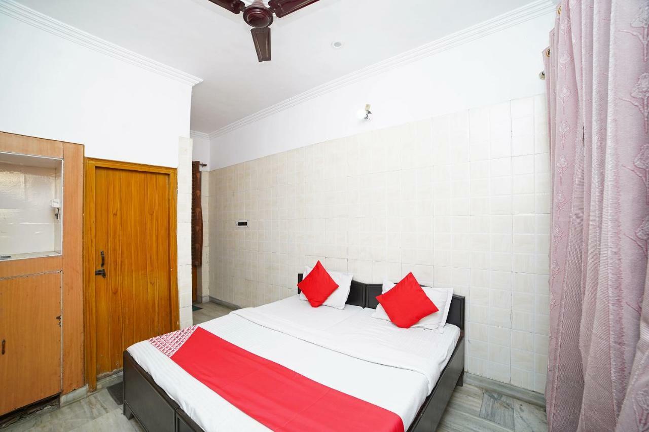 Oyo 39543 Hotel Kk Pantnagar Bagian luar foto