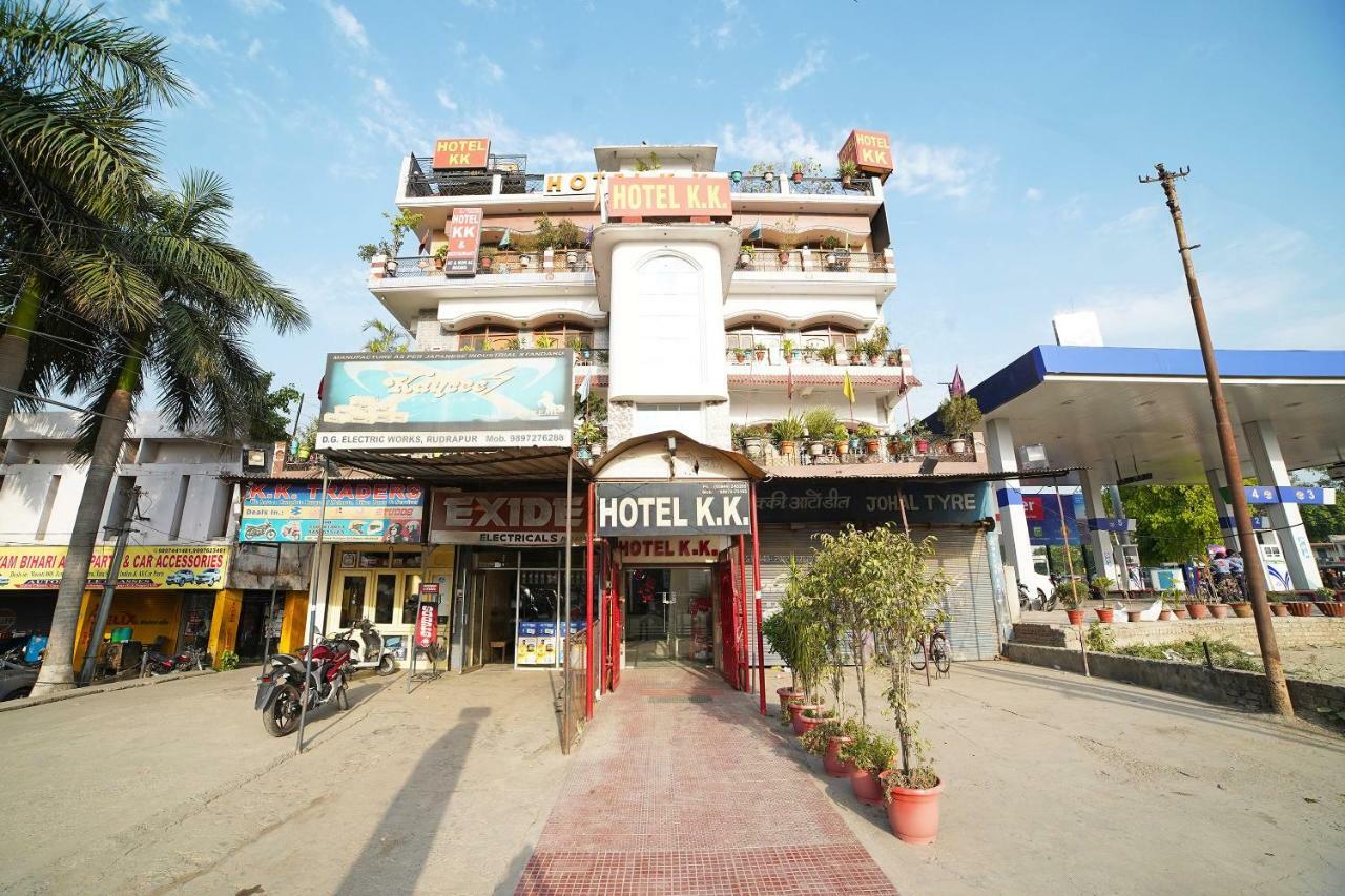 Oyo 39543 Hotel Kk Pantnagar Bagian luar foto