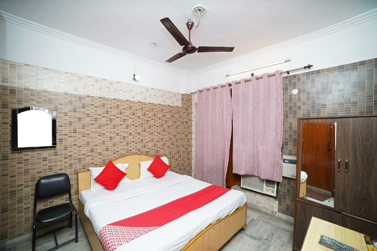 Oyo 39543 Hotel Kk Pantnagar Bagian luar foto
